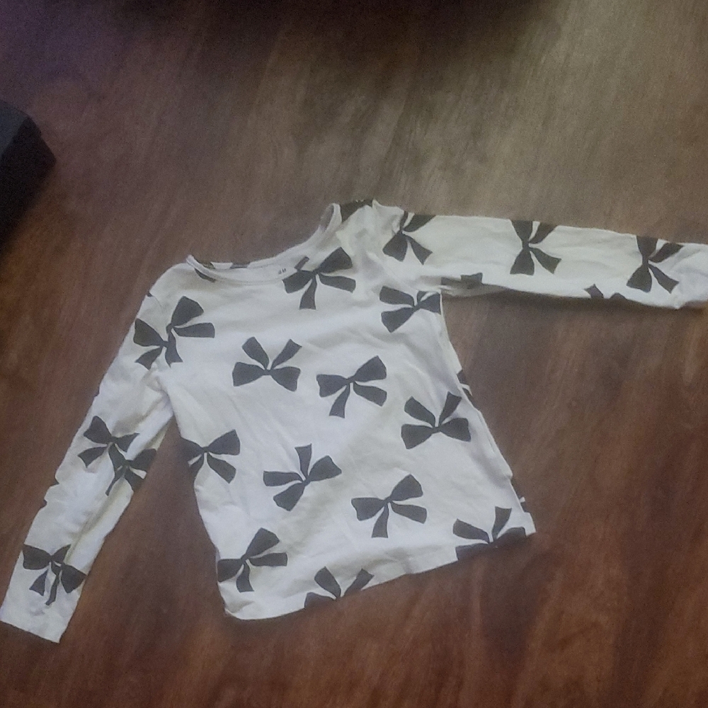 H&M Kids Long Sleeve Shirt with Black Bow Print